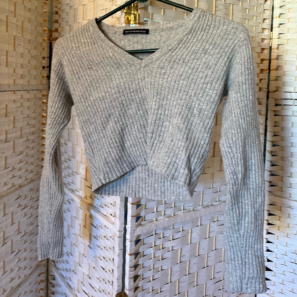 Brandy Melville Grey Ribbed Cropped Sweater